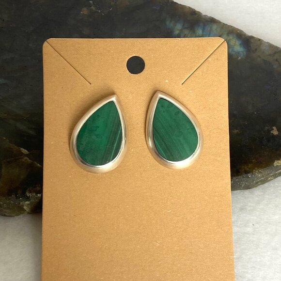 Sterling Silver 925 Southwest Style Malachite Teardrop Shaped Pierced Earrings - Picture 10 of 15
